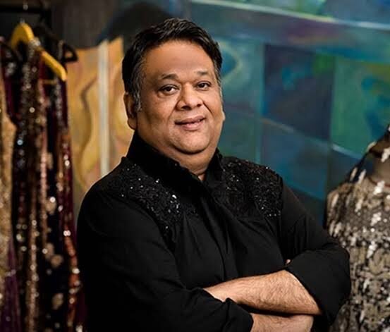 Umar Sayeed: The Master of Pakistani Couture and Bridal Fashion